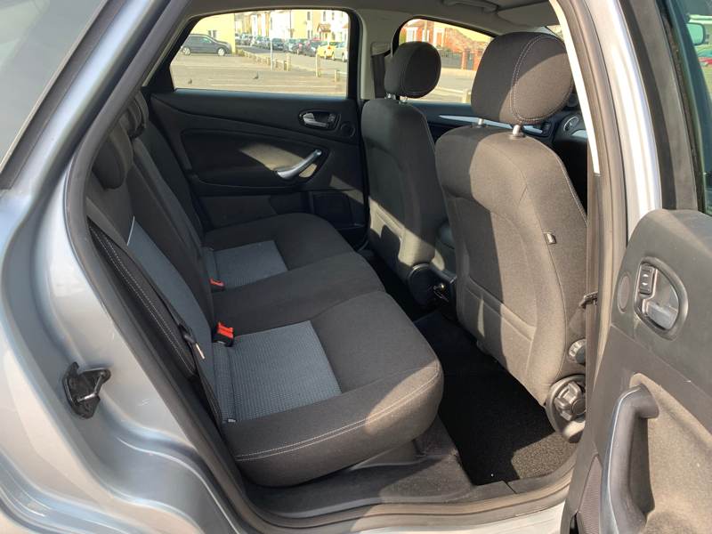 2007 (57) Ford C-Max 2.0 Zetec AUTOMATIC